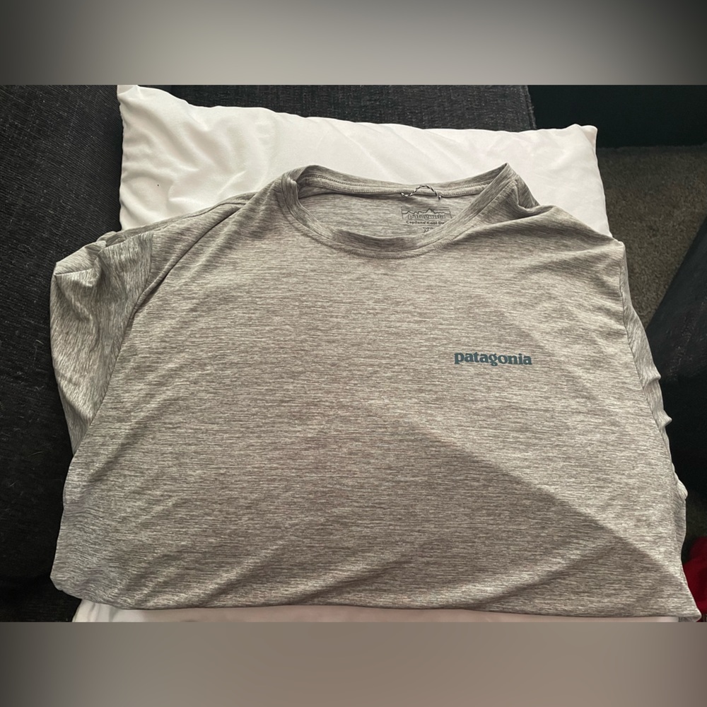 Men’s tee - Picture 2 of 2